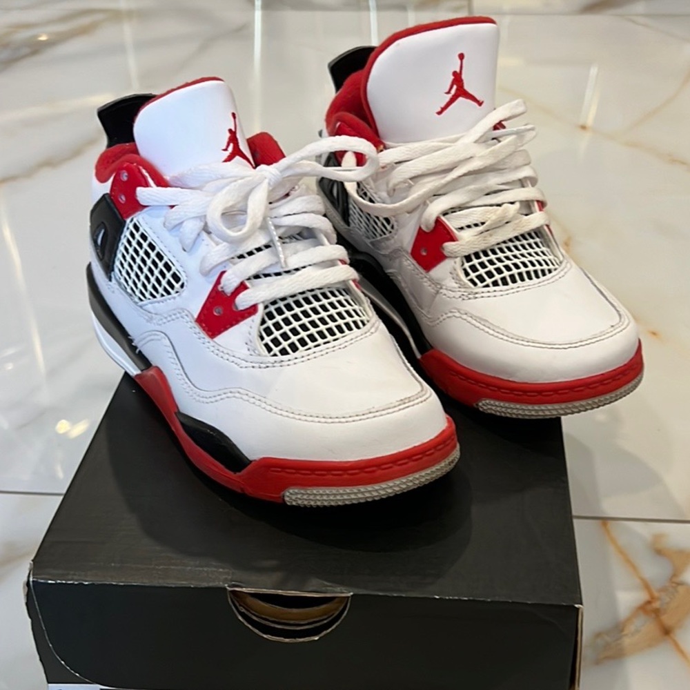 Kids Jordan 4 Retro (PS) BQ7669 160 Boys 13C White/Fire Red-Black-tech Grey